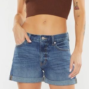 BEAU High Rise Shorts
